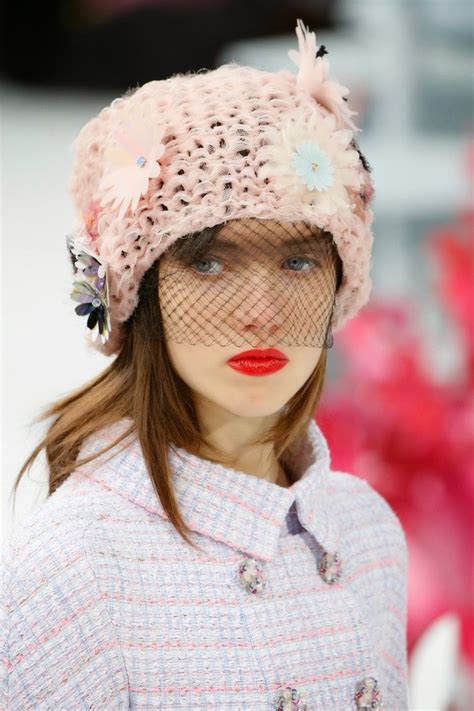 chanel knitted hat